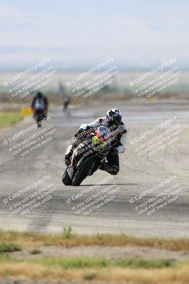 media/May-04-2025-CRA (Sun) [[aa98c8d4fa]]/Races/Race 11/